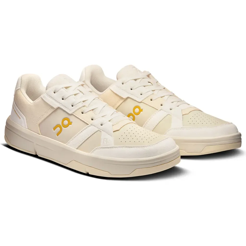 The ROGER Clubhouse Ace Tennis Sneaker by On