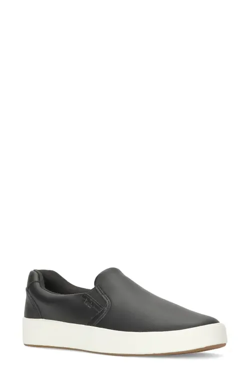 Pursuit Slip-On Sneaker