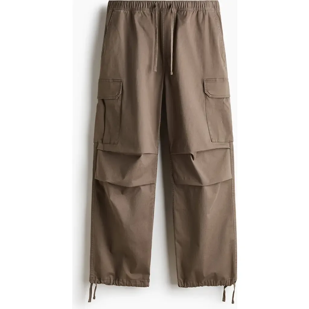 Loose-Fit Cargo Pants by H&M
