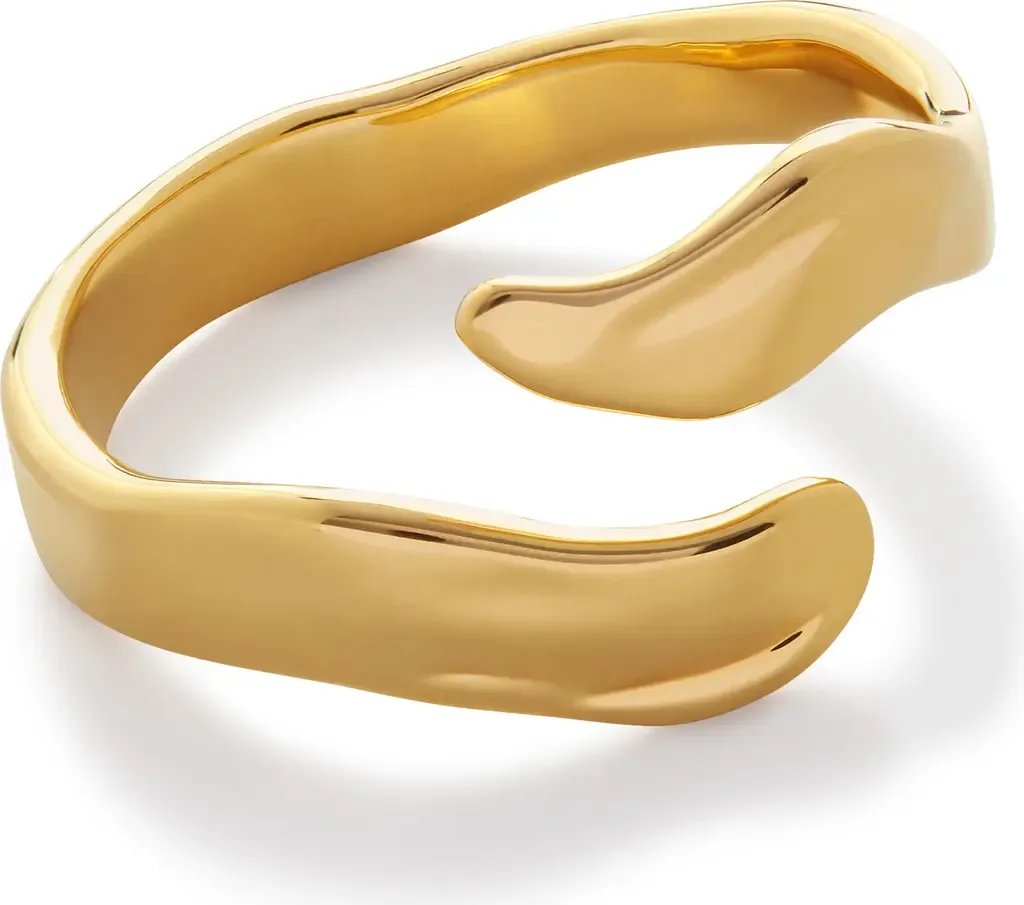 The Wave Ring in 18Ct Gold Vermeil