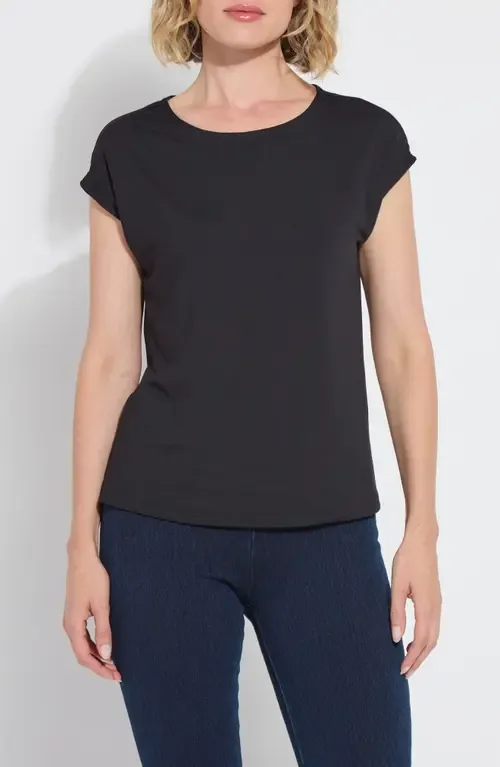 Lyssentials T-Shirt by Lysse