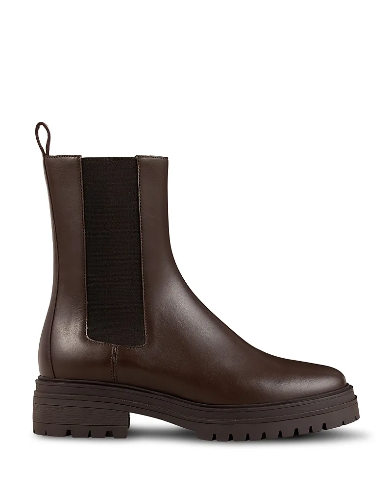 Coda Chelsea Boots by Ba & sh