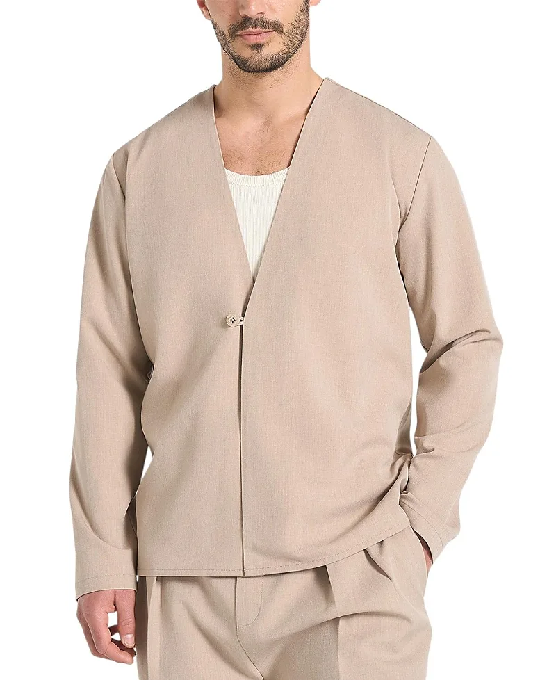 Axel Minimal Shirt by Maniere De Voir
