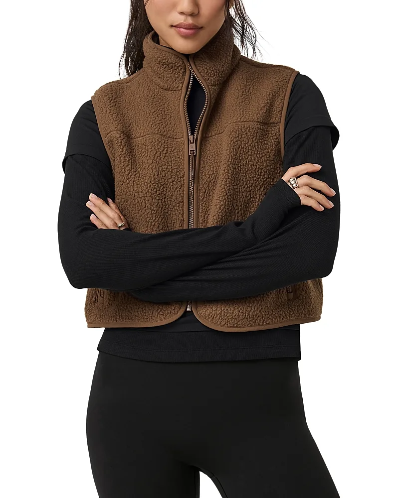 Alpine Vest by Vuori