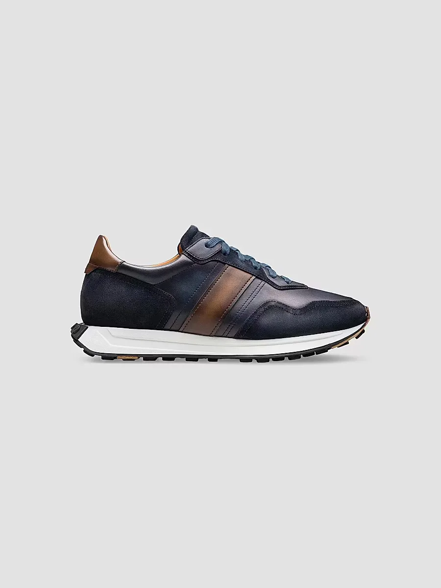 Romero III Low-Top Runner Sneakers by Magnanni