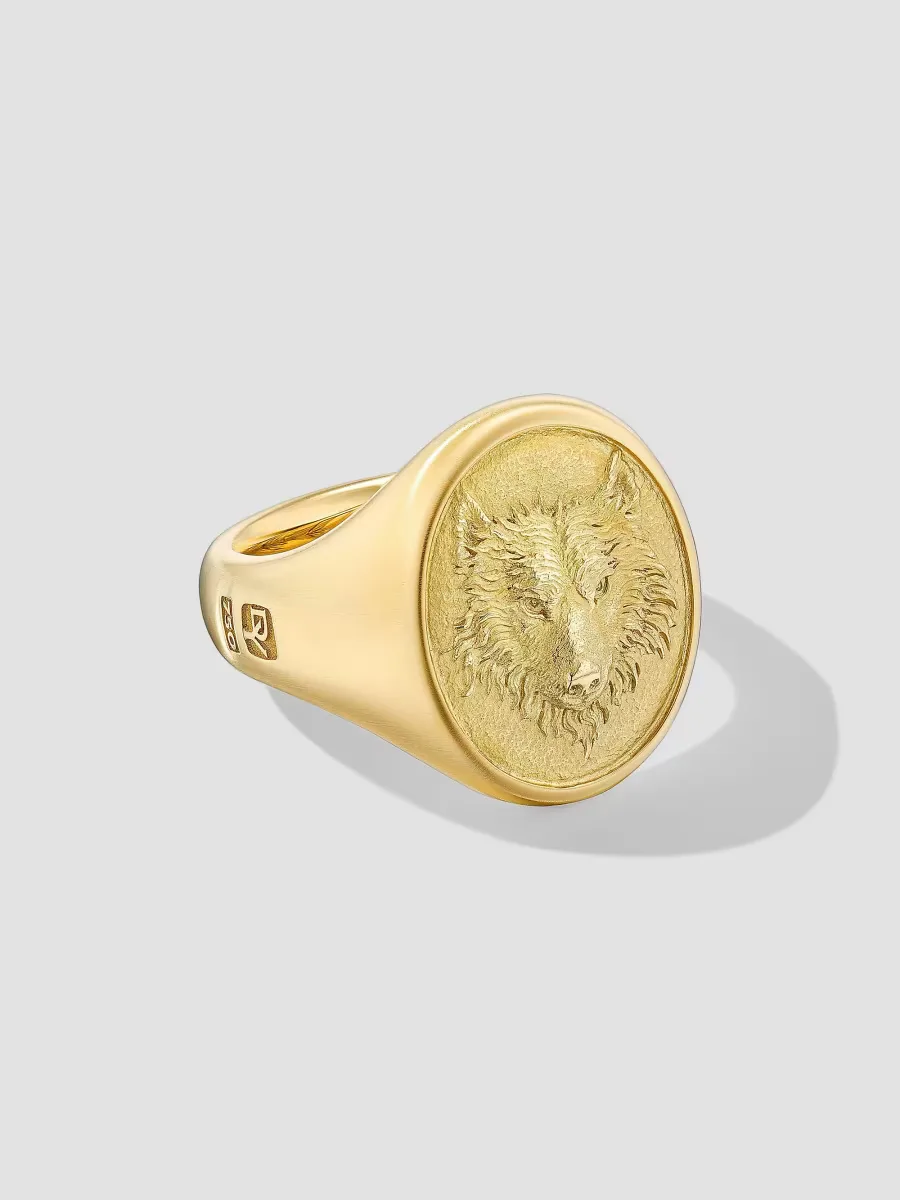 Petrvs Wolf Signet Ring in 18K Yellow Gold
