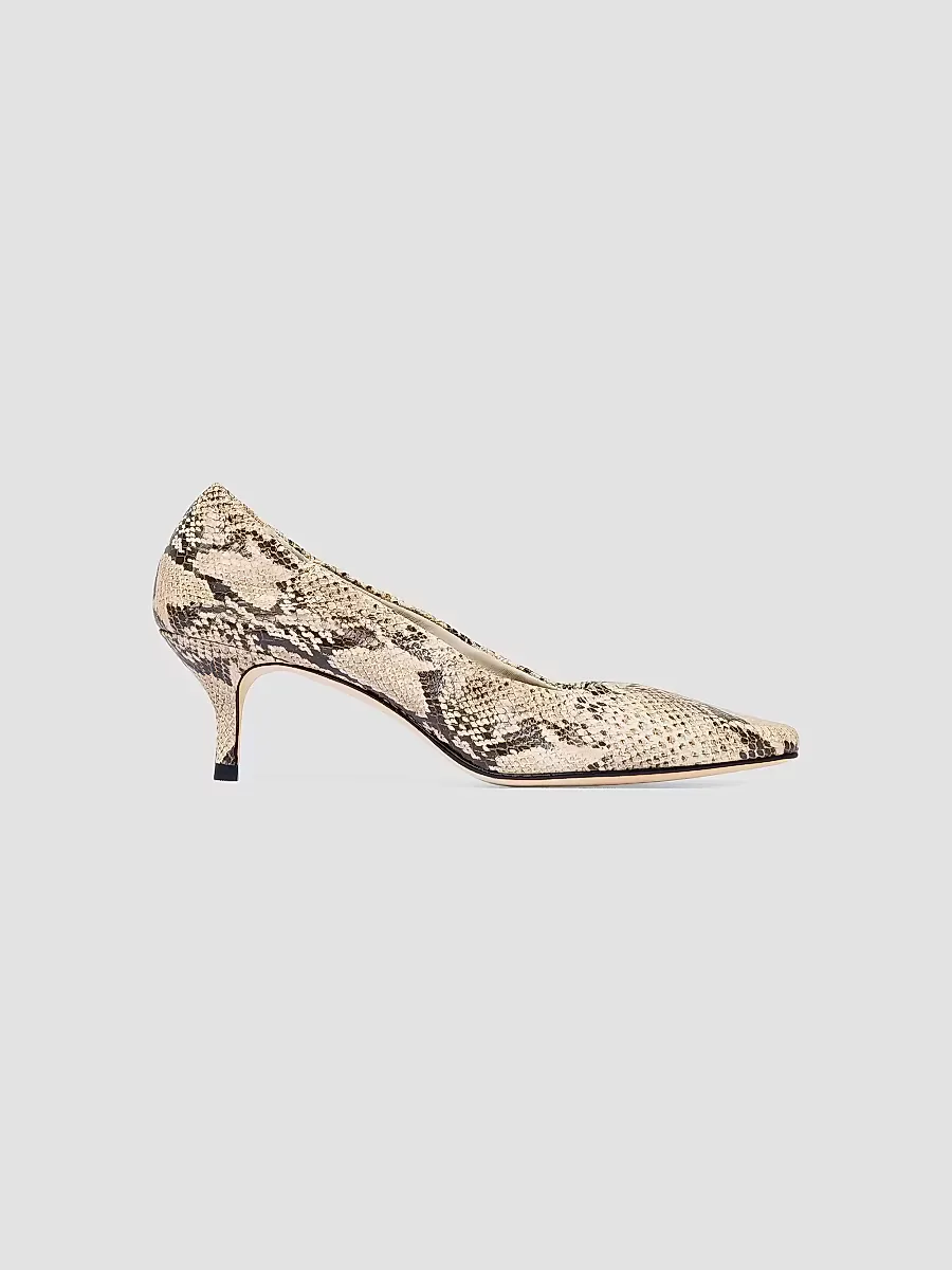 Manu Elastic Pumps by Bernardo