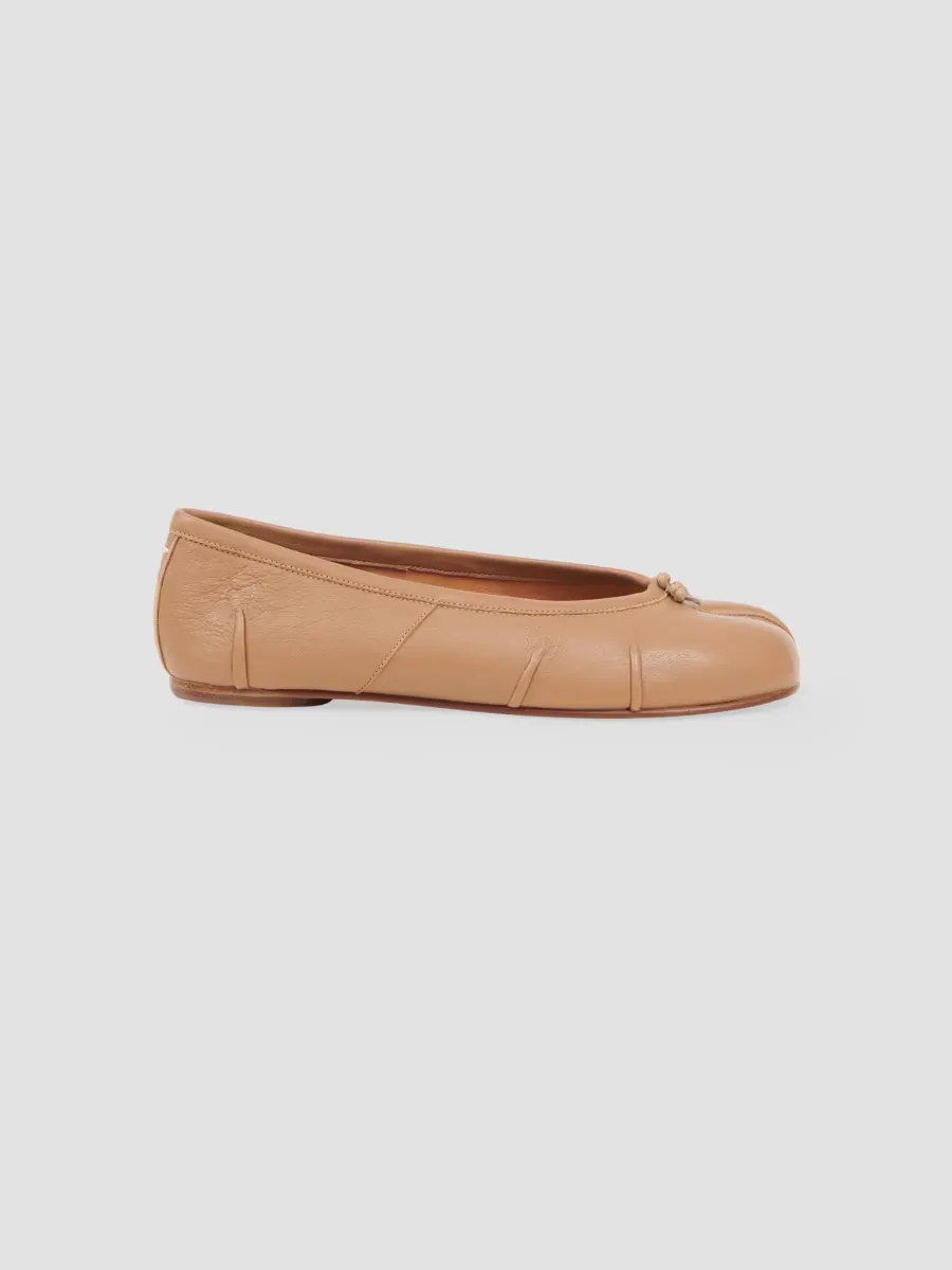 Tabi Leather Ballerina Flats by Maison Margiela