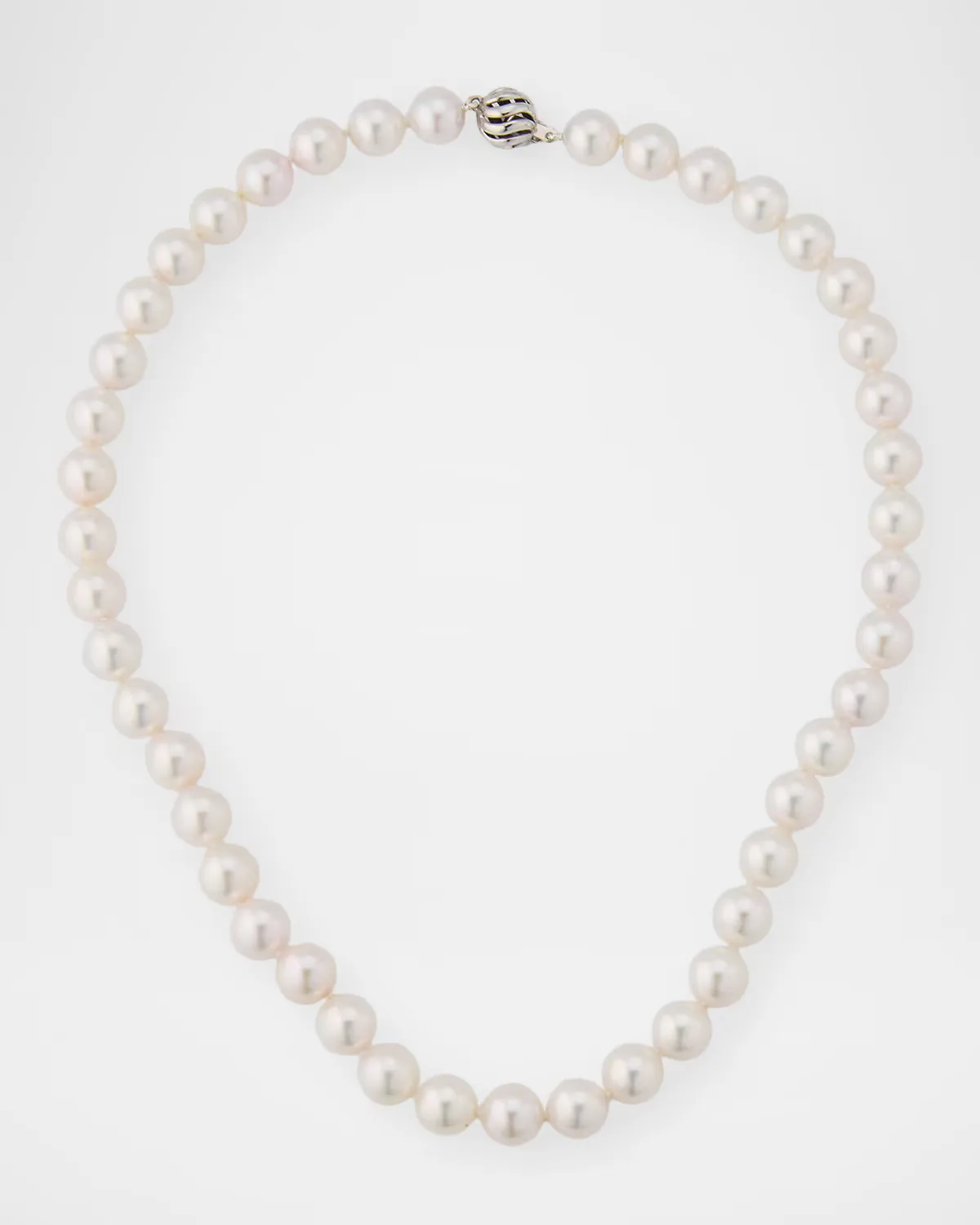 18K White Gold White Pearl Necklace, 18L