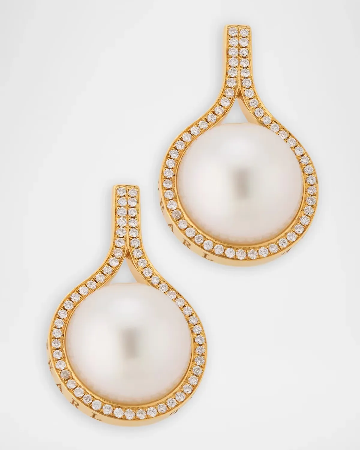 KOBE 18K Yellow Gold Diamond and Pearl Lasso Stud Earrings