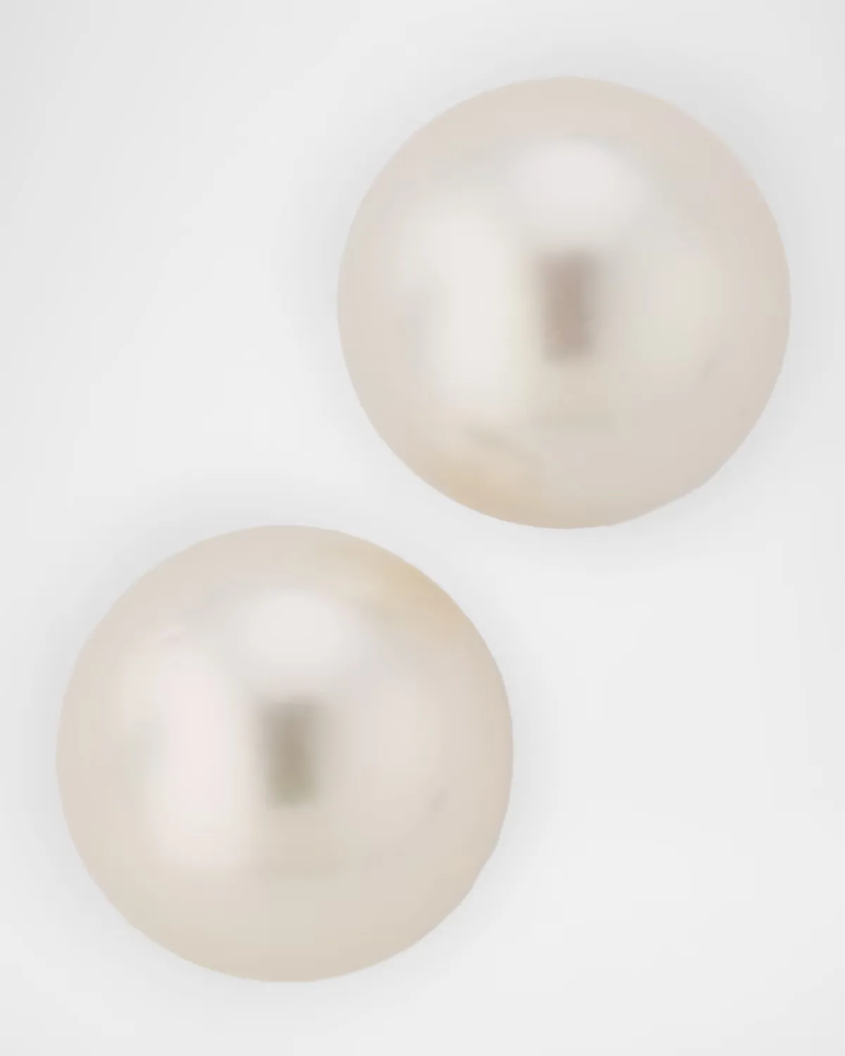 18K White Gold 13.2mm White Pearl Stud Earrings