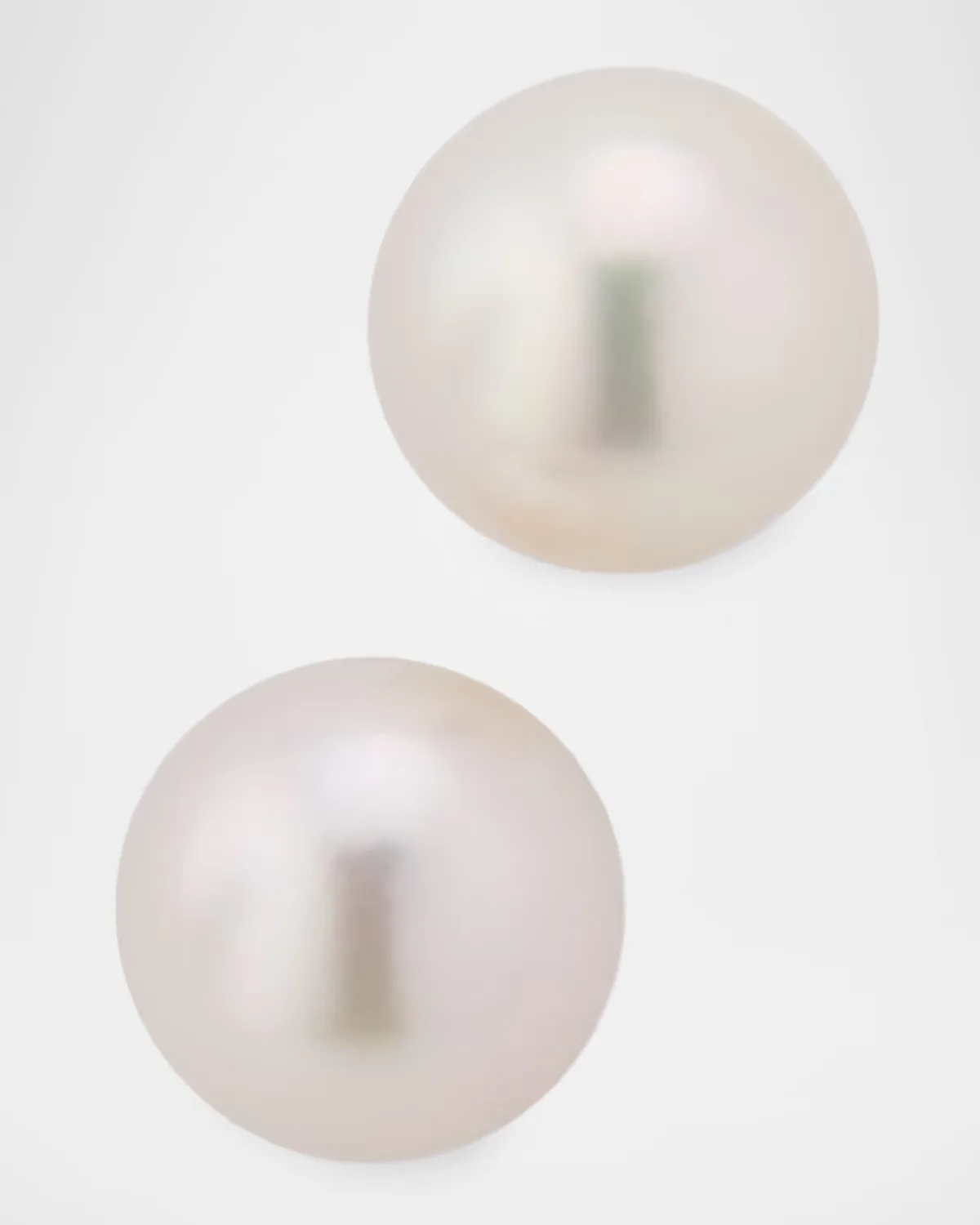 18K White Gold 8x7.5mm Akoya Pearl Stud Earrings