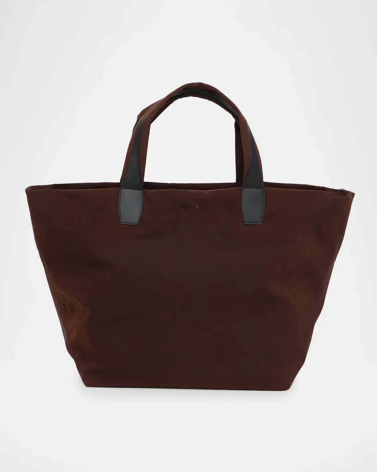 Essence Cotton-Blend Weekender by VeeCollective