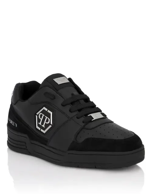 Low-Top Sneakers P-Force 78 by PHILIPP PLEIN