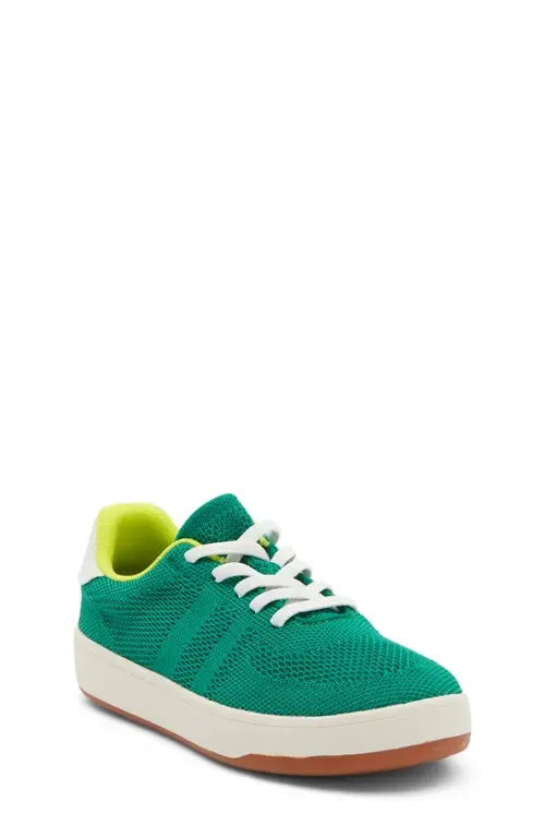 The Stretch Sneaker by Rothy's