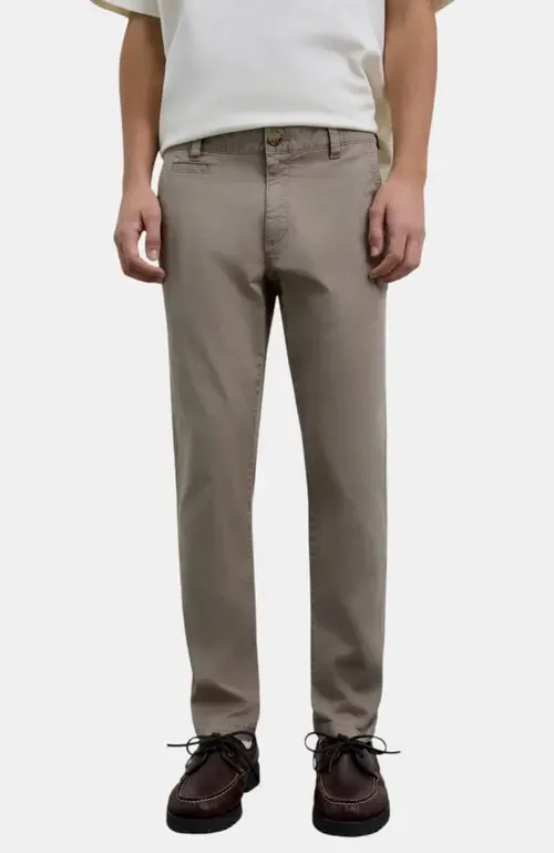 Casual Chino Pants by Scalpers