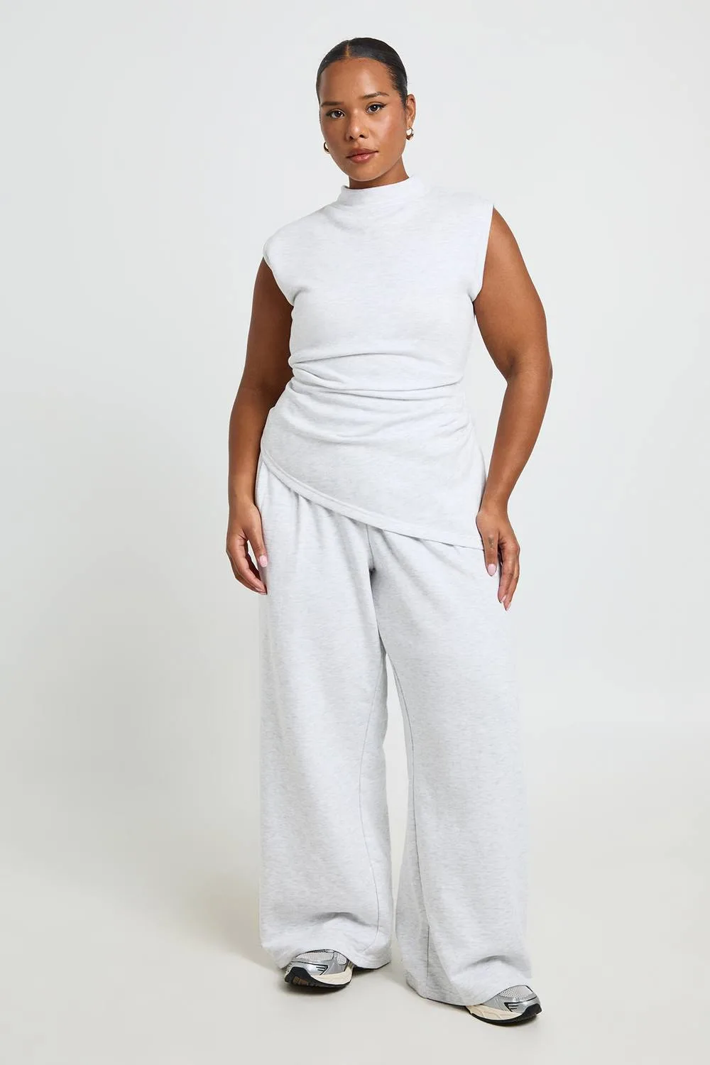 Plus Asym Hem Ruched Waist Top by boohoo