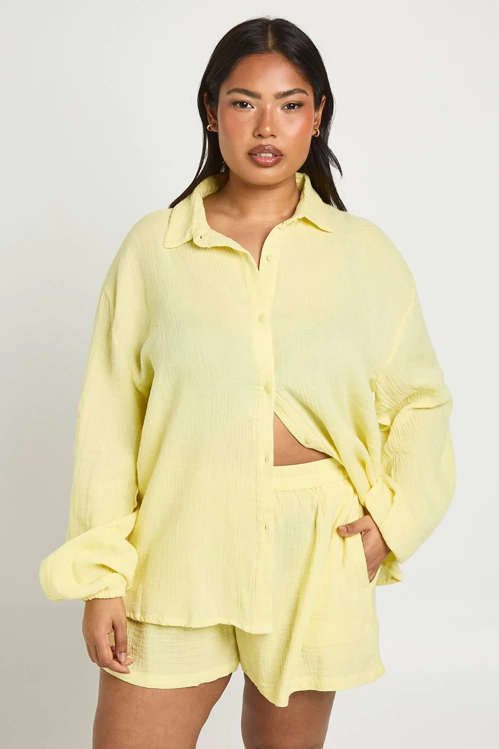 Cheesecloth Beach Short by boohoo