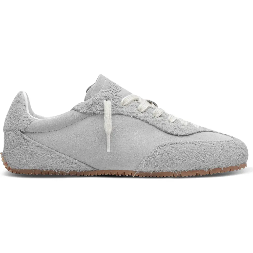 Daze Suede Runner by Axel Arigato