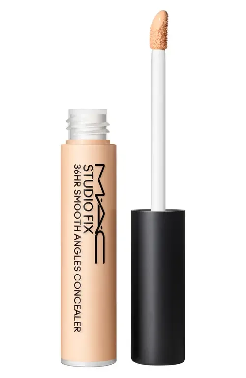 Studio Fix 36HR Smooth Angles Hydrating Concealer in N18 by MAC Cosmetics