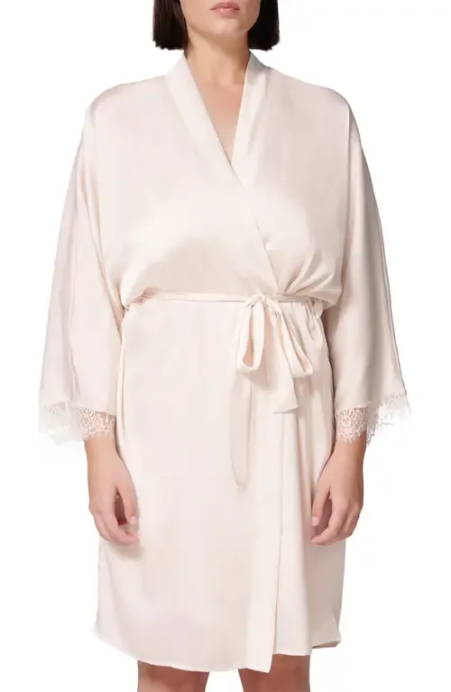 Satin Secrets Wrap by Simone Perele