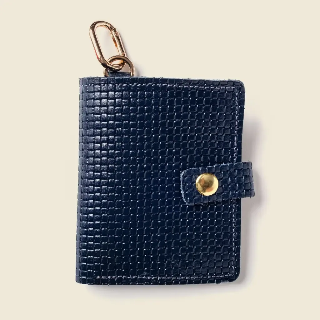 Wallet with Snap and Key Ring by Casupo