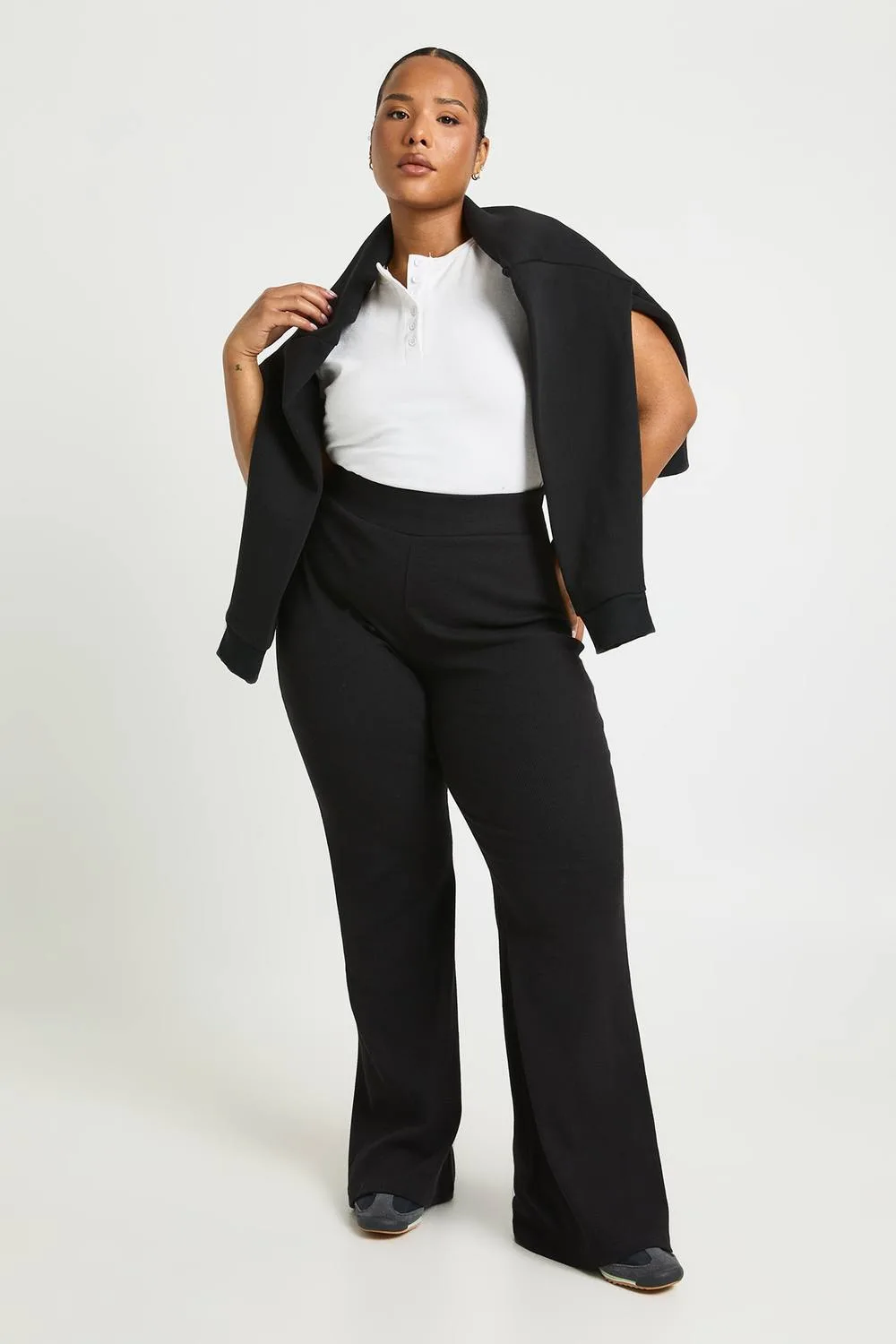Basic Rib Flared Legging Pants by boohoo