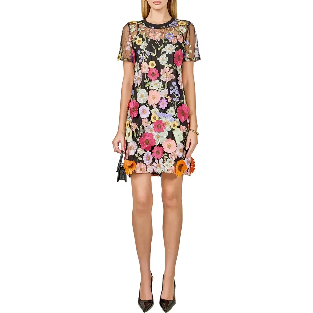 Floral Appliqué Shift Dress by Endless Rose