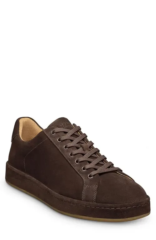 Barnes Low Top Sneaker