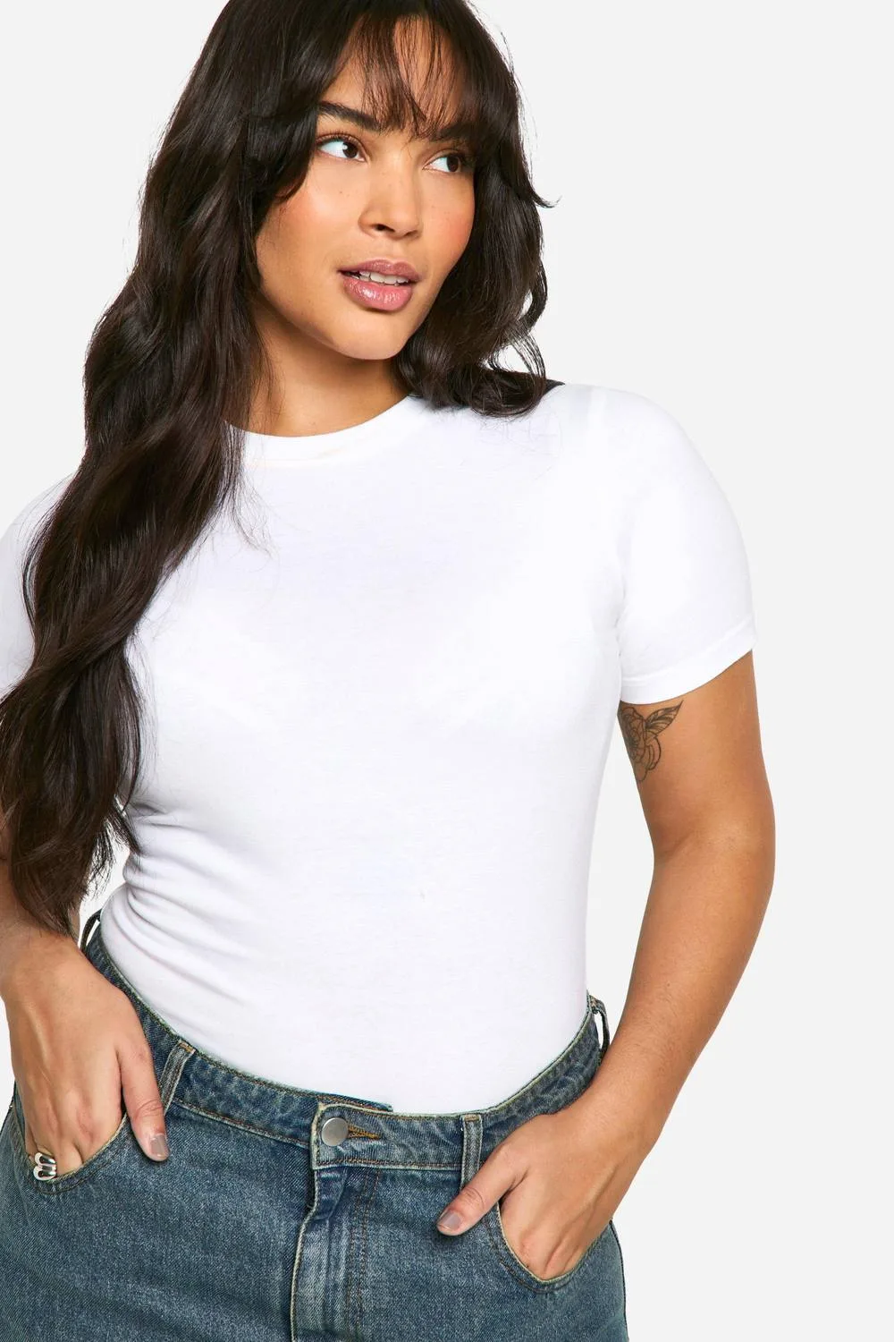 Cotton Crew Neck Fitted T-Shirt by boohoo
