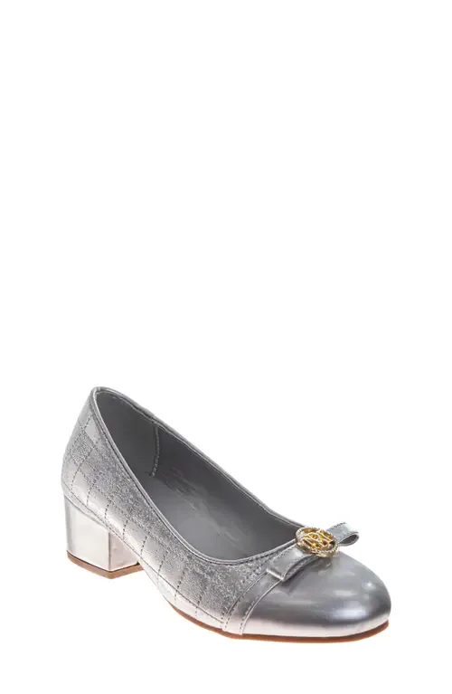 Cap Toe Pump by Badgley Mischka Collection