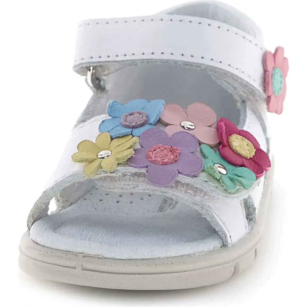 Slammy Sandal by Naturino