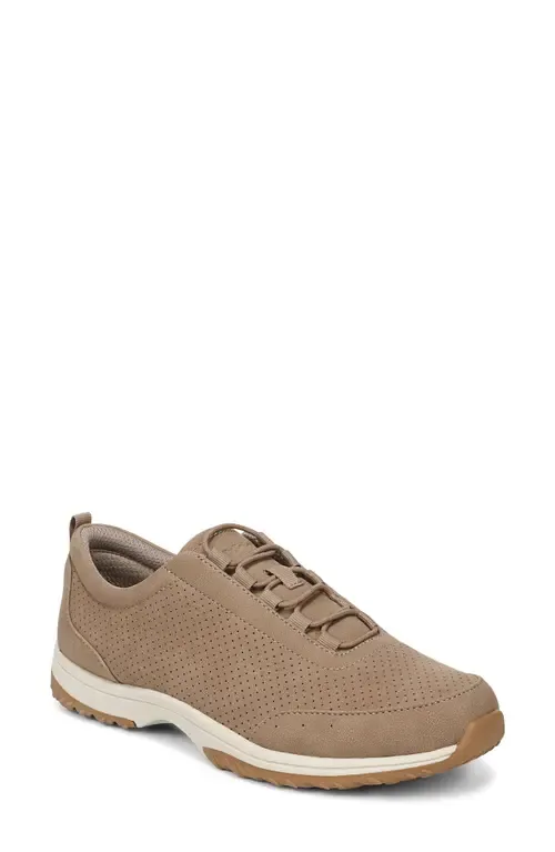 Ravish Sneaker