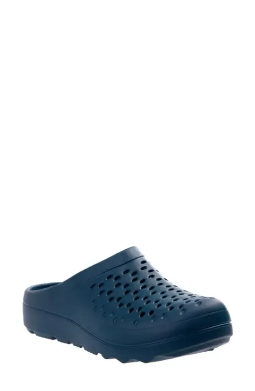 Fusion Vitality Clog by Revitalign