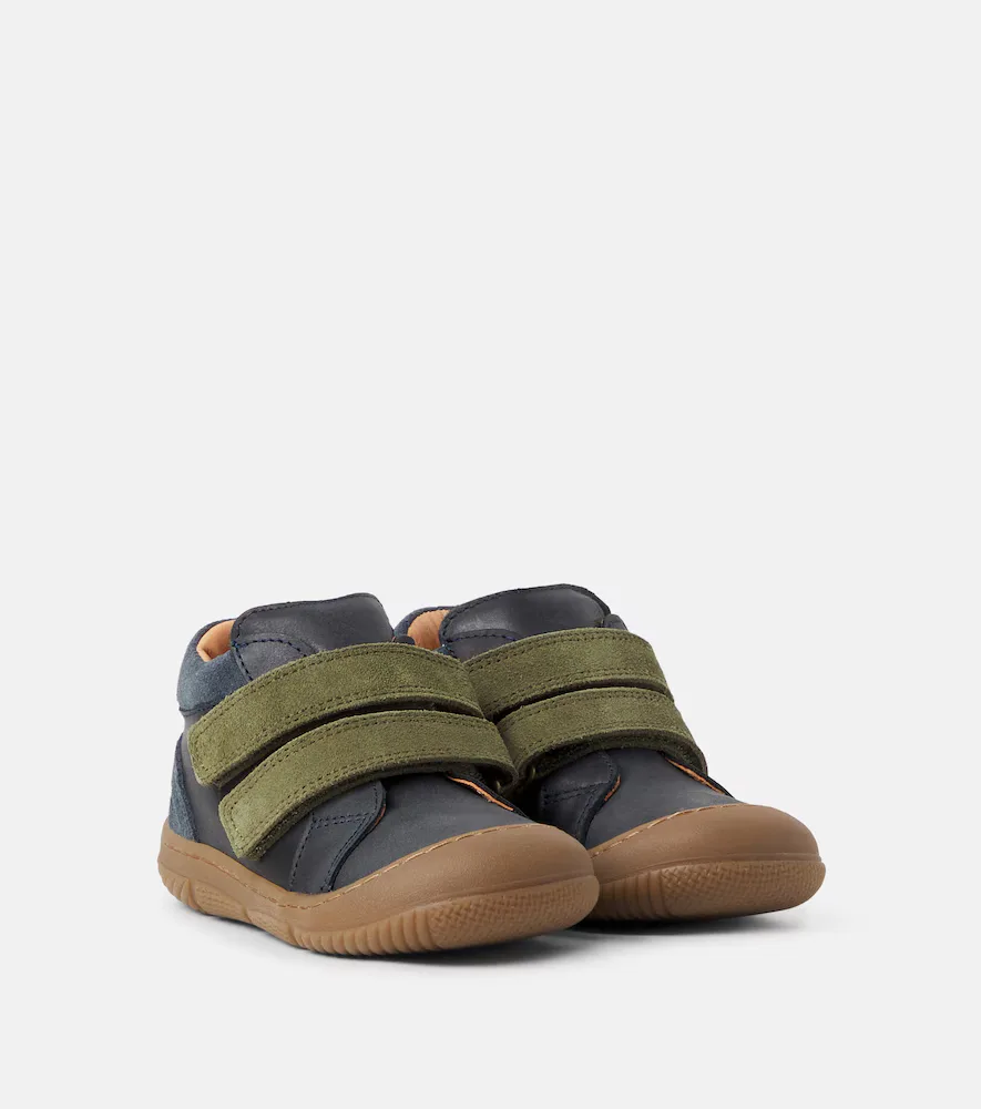 Baskets Ivalo En Cuir Et Daim by Wheat