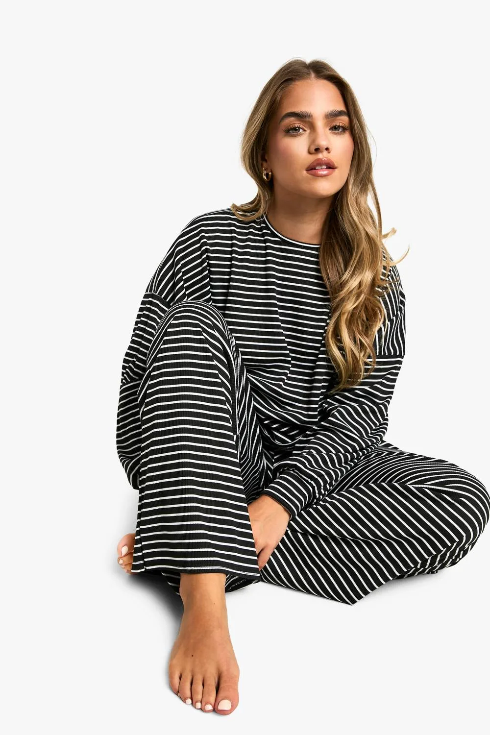 Stripe Long Sleeve Top & Trousers Pyjama Set Knitted by boohoo