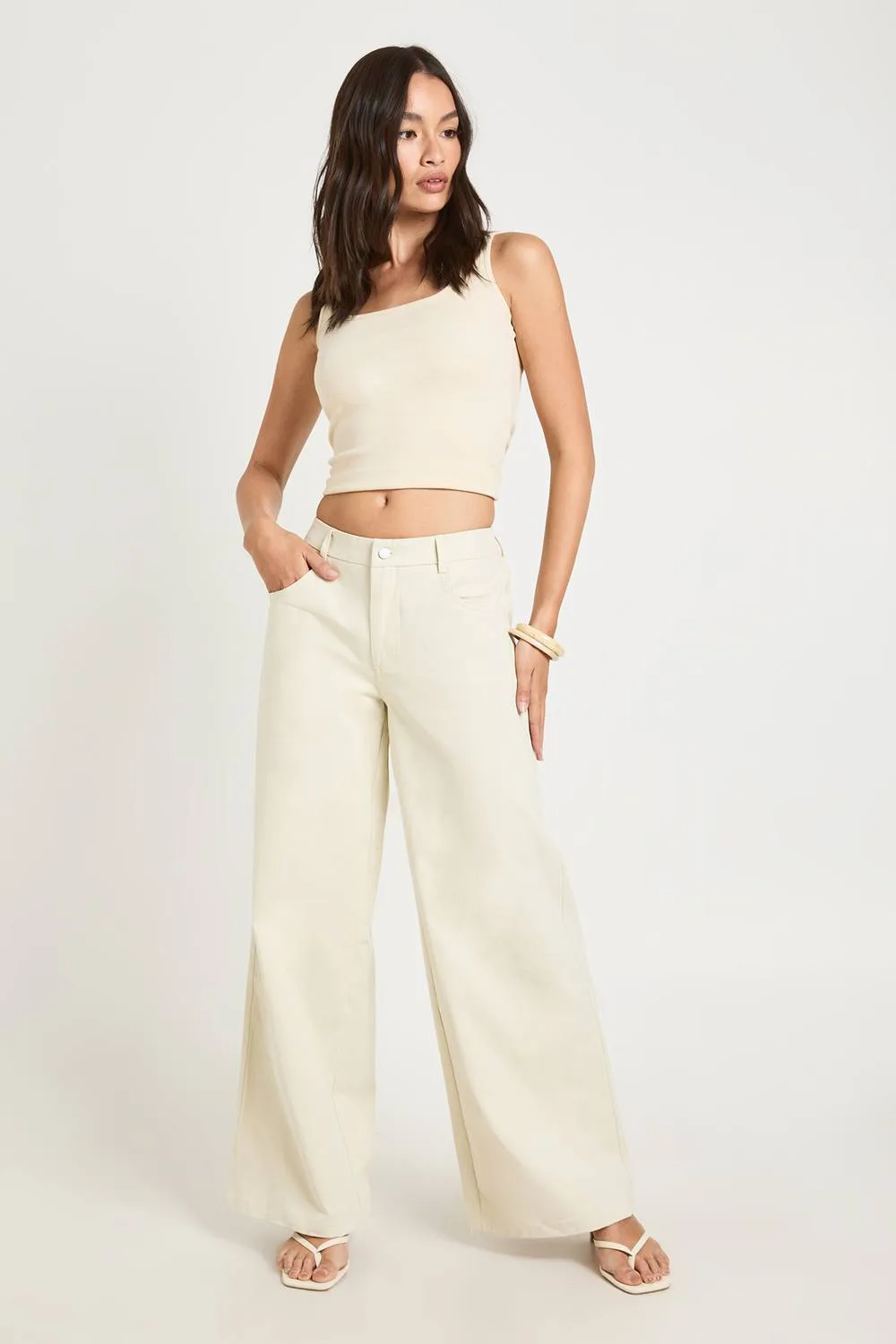 Twill Barrel Leg Trousers by boohoo