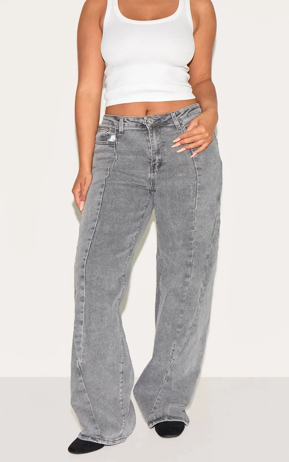 Stretch Denim Highwaisted Seam Detail Wide Leg Jeans