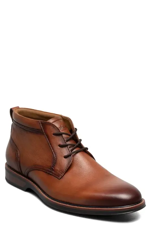 Traveler Chukka Boot