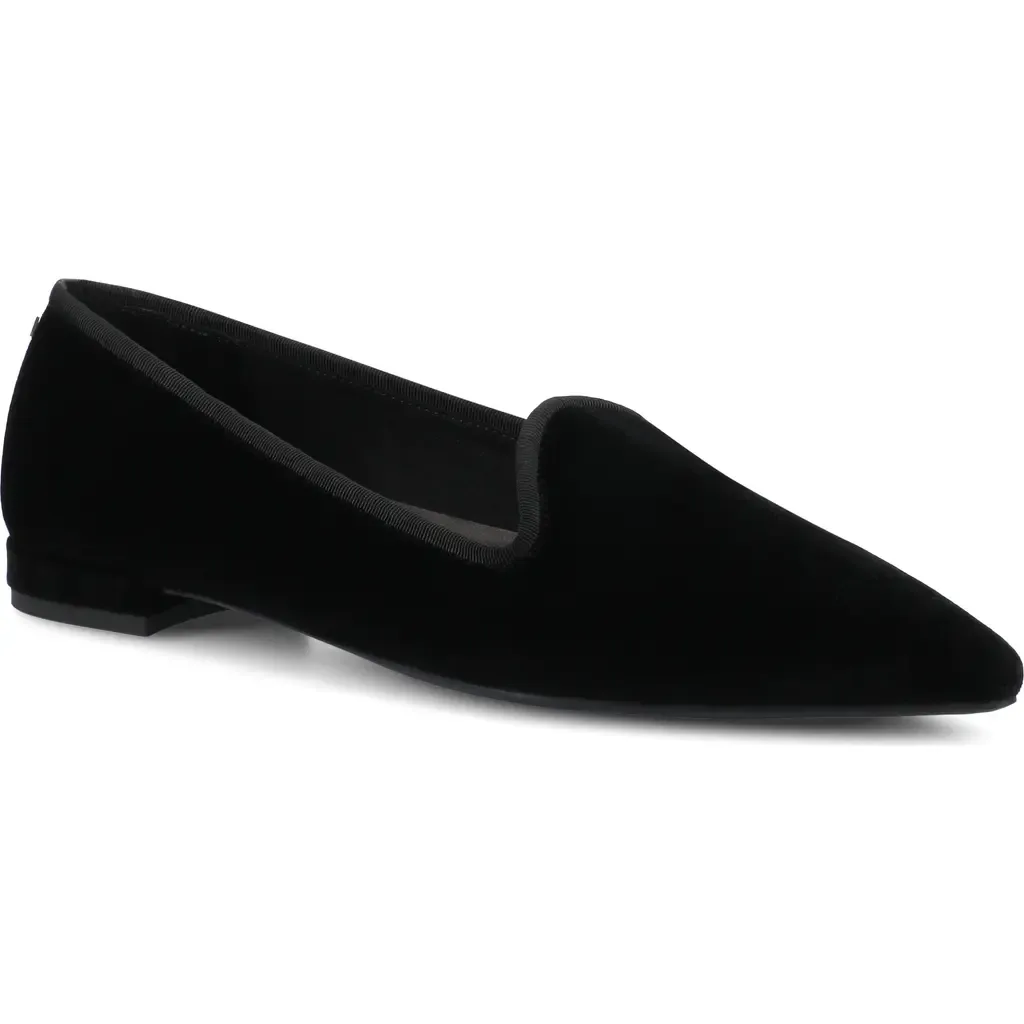 The Starfinch 15 Loafer in Black Velvet
