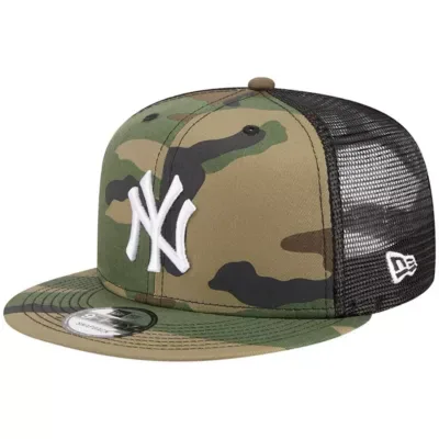 MLB New York Yankees Woodland Trucker 9FIFTY Snapback Hat by New Era