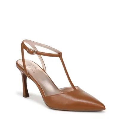 Astrid Pump by Naturalizer