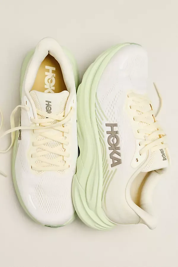 Clifton 11 Sneakers