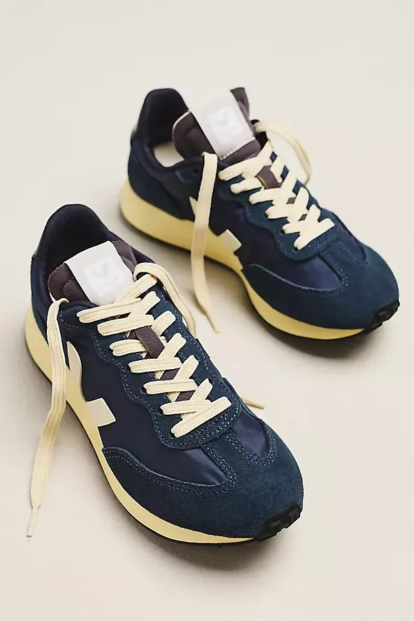 Rio Branco II Lite Sneakers by VEJA