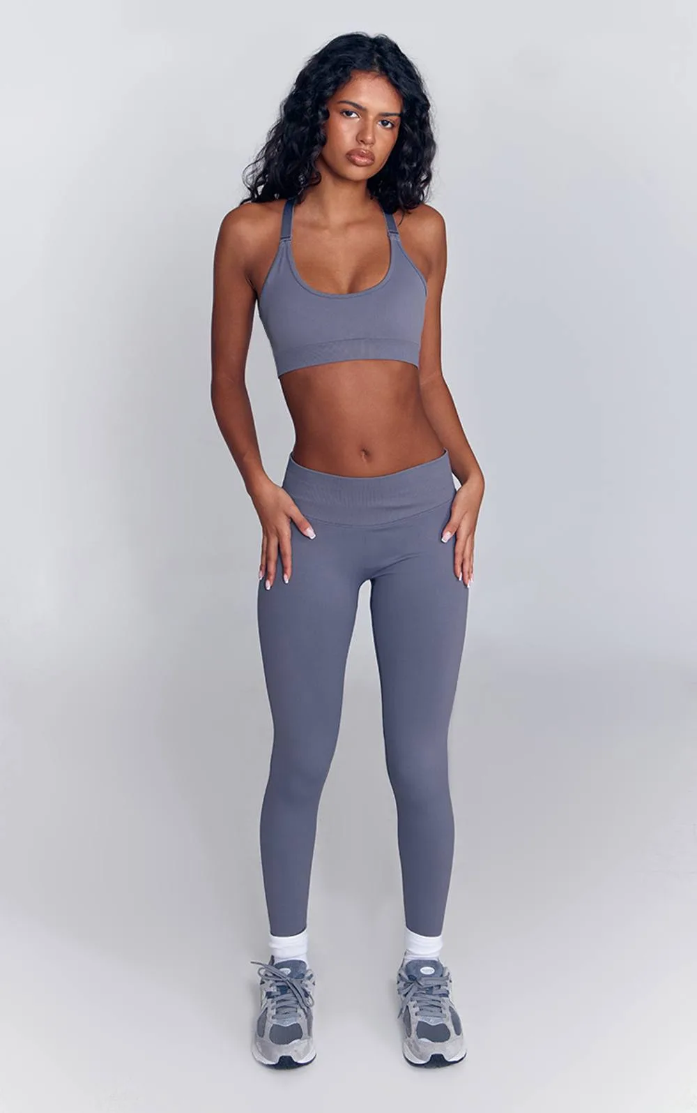 Seamless Scrunch Bum Gym Leggings Pants by PrettyLittleThing