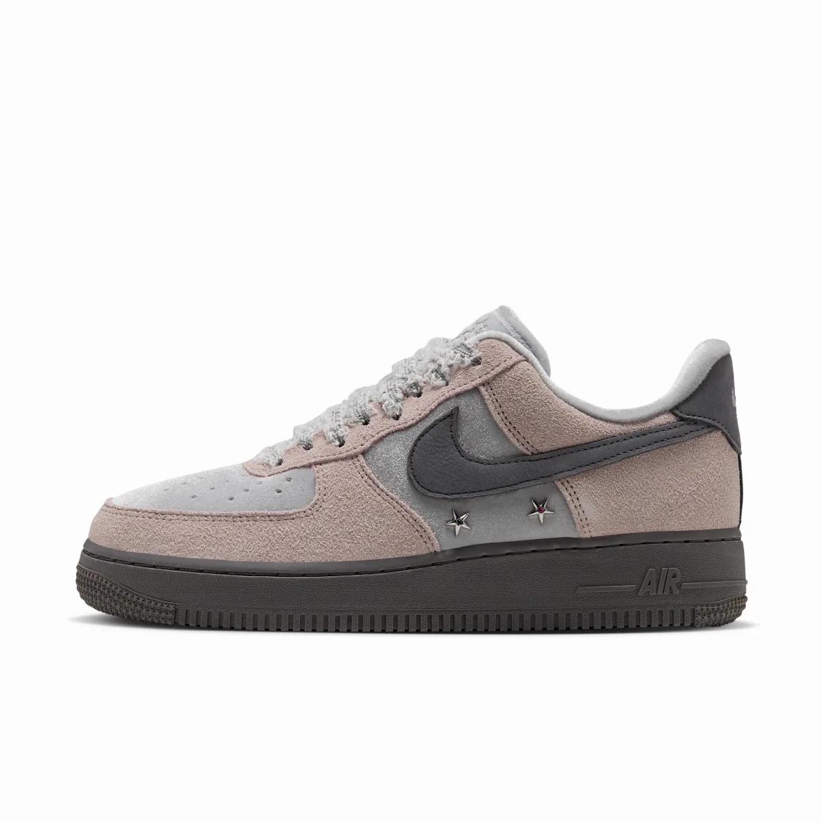 Air Force 1 07 Shoes by Nike