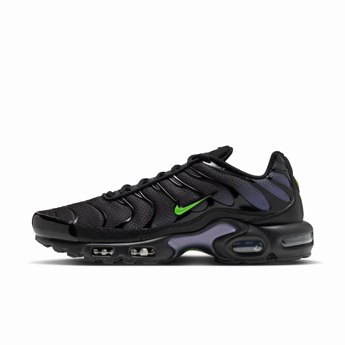 Air Max Plus Shoes by Nike