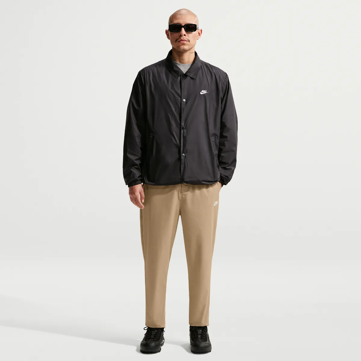 Club Woven Tapered Pants