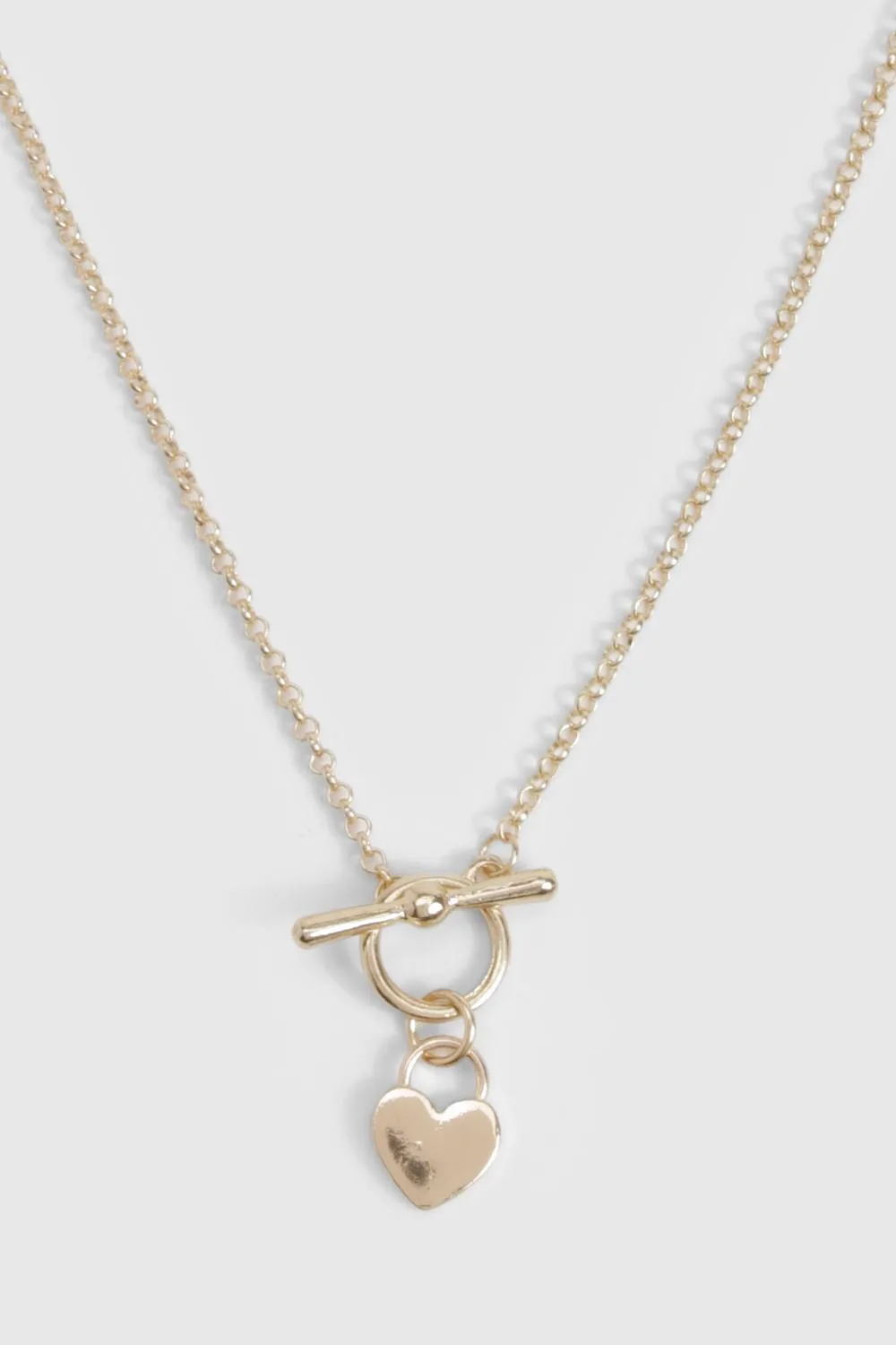 T-Bar & Heart Necklace by boohoo