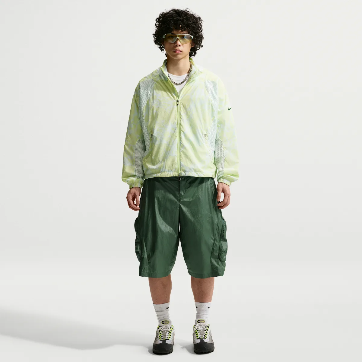 Project F.R.O.G. Woven Pod Cargo Shorts by Nike